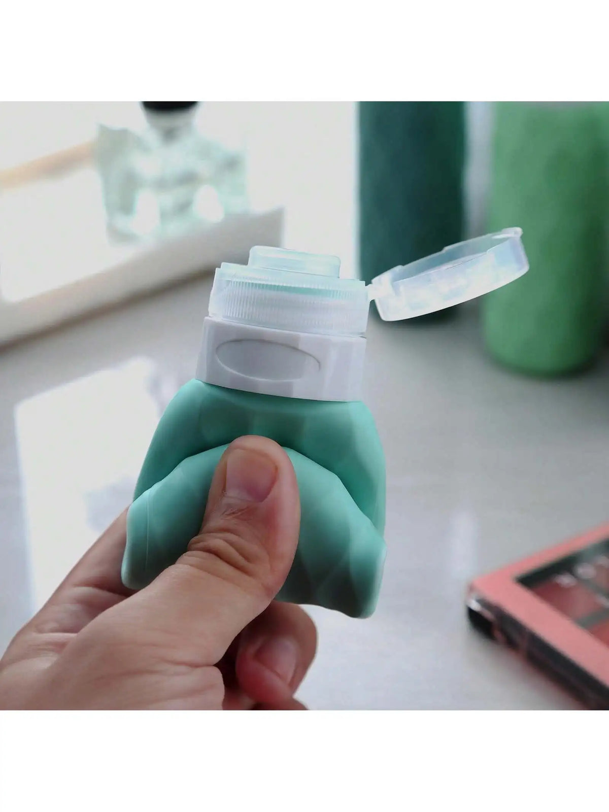 4 Pack TSA-Approved Silicone Bottles